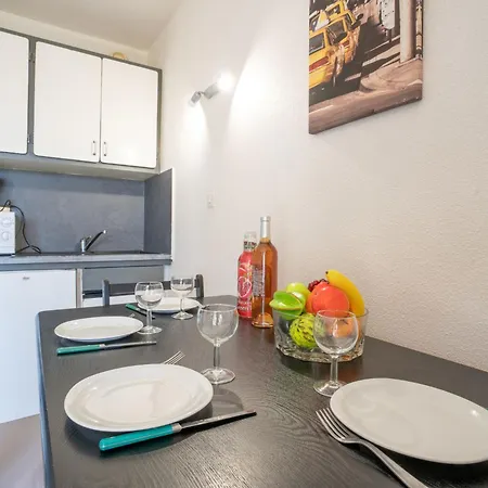 Les Aigues Marines-1 By Interhome La Madrague